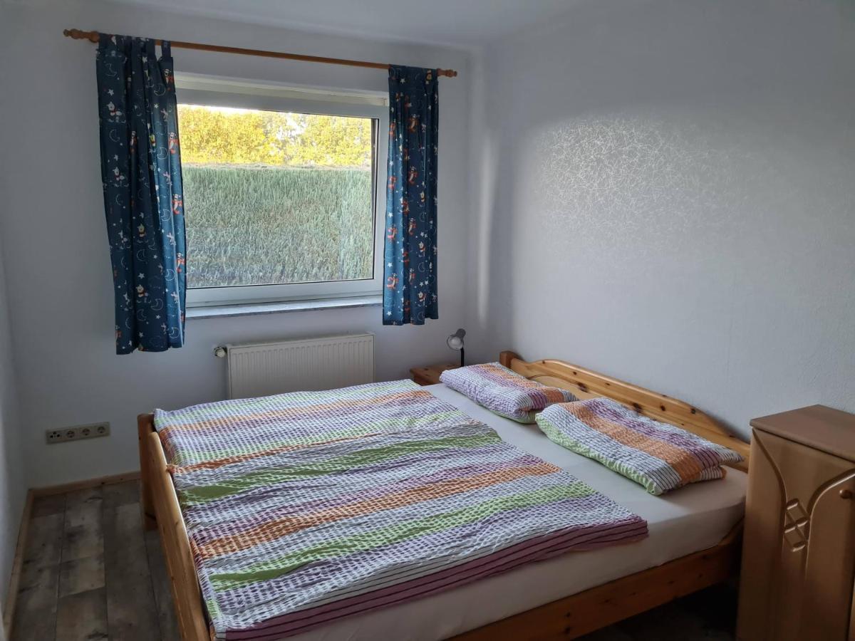 Ferienhaus Mit 2 Fewo In Mecklenburg Apartment Wesenberg Luaran gambar