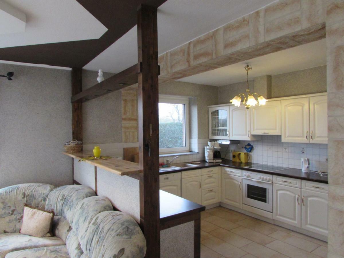 Ferienhaus Mit 2 Fewo In Mecklenburg Apartment Wesenberg Luaran gambar